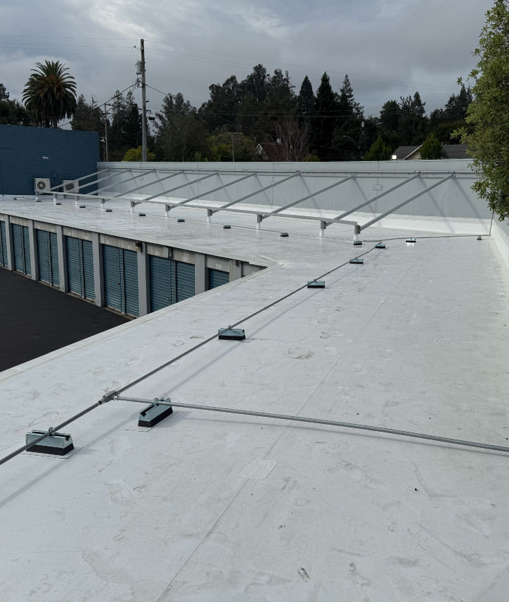 a commercial flat roofing newly installed by the best roofing contractor in hemet, ca